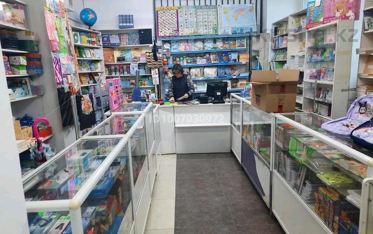 Свободное назначение, магазины и бутики · 80 м² за 165 000 〒 в Павлодаре — фото 2