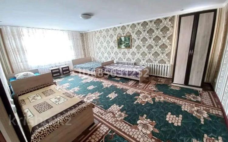 4-комнатный дом посуточно, 100 м², Alimusln за 50 000 〒 в Бурабае — фото 12