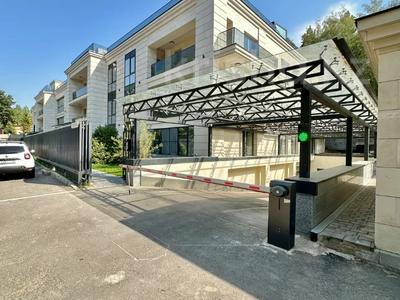 3-бөлмелі пәтер · 140 м² · 3/3 қабат, Чайкиной 5/1, бағасы: 160 млн ₸ в Алматы, Медеуский р-н