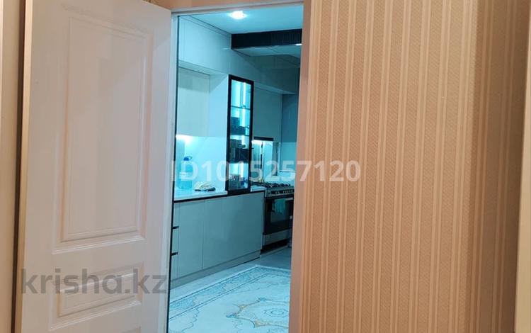 3-комнатная квартира · 68 м² · 4/4 этаж, 22 квартал за 16.5 млн ₸ в  — фото 2