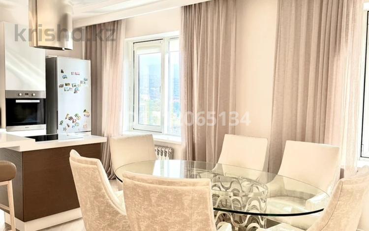 3-бөлмелі пәтер · 101 м² · 15/16 қабат, Аль-Фараби 21, бағасы: 150 млн ₸ в Алматы, Бостандыкский р-н — фото 2