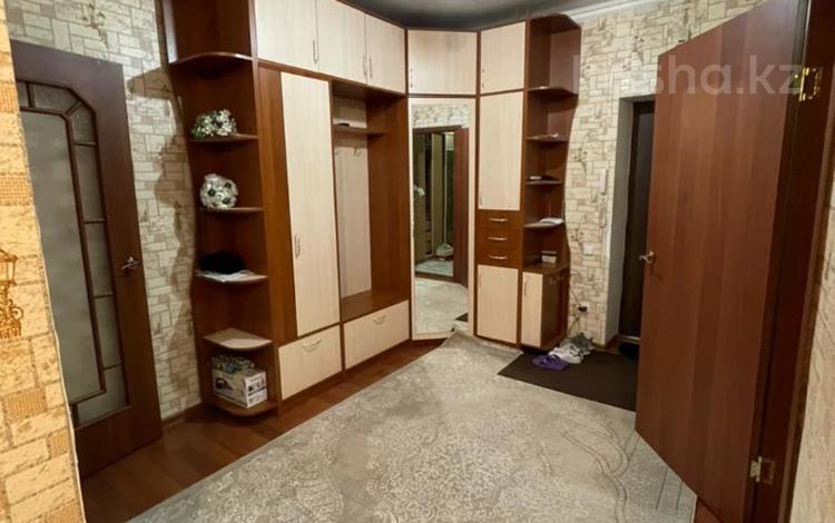 2-бөлмелі пәтер · 69 м² · 3/5 қабат, Генерала Арыстанбекова 3/10, бағасы: 37 млн ₸ в Костанае — фото 2