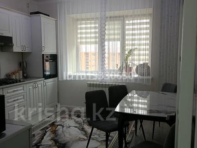 3-бөлмелі пәтер · 83 м² · 5/5 қабат, мкр. Алтын орда 11д, бағасы: 33 млн ₸ в Актобе