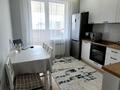 1-комнатная квартира, 42 м², 6/12 этаж помесячно, Ракымжан Кошкарбаев 48 за 200 000 〒 в Астане, Алматы р-н