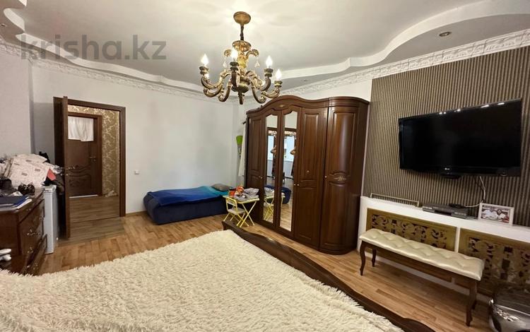 3-бөлмелі пәтер · 113.9 м² · 1/9 қабат, Ткачева 5, бағасы: 80 млн ₸ в Павлодаре — фото 13