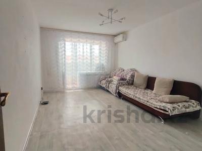 Пәтерлер в Актюбинской обл.: 1-бөлмелі пәтер · 40.5 м² · 8/9 қабат, Нур Актобе, бағасы: 9.5 млн 〒 1-бөлмелі пәтер · 40.5 м² · 8/9 қабат, Нур Актобе, бағасы: 9.5 млн 〒