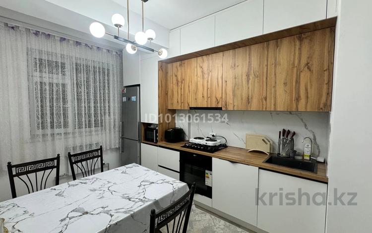3-комнатная квартира · 72 м² · 5/9 этаж, 9-й микрорайон 27 за 35 млн ₸ в Талдыкоргане — фото 2
