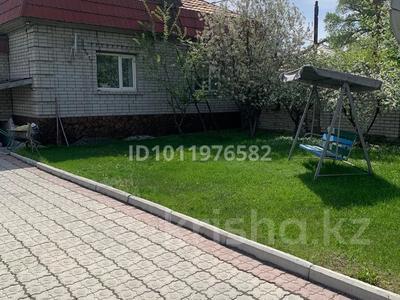 Отдельный дом · 4 комнаты · 200 м² · 6 сот., Тукая 81 — Найманбаева-Валиханова за 40 млн ₸ в Семее