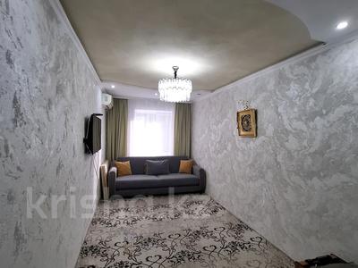 2-комнатная квартира · 44.3 м² · 2/5 этаж, Поповича за 14 млн ₸ в Уральске