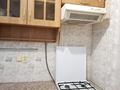 2-комнатная квартира · 44 м² · 4/5 этаж, Мухита 134 — КазИИТУ, пересечение ул.Молдагуловой за 170 000 ₸ в Уральске, мкр Школьник — фото 10