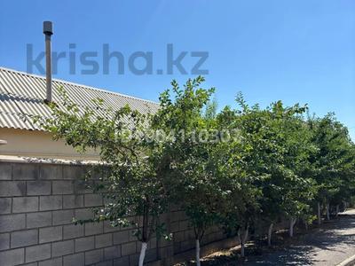 Отдельный дом · 3 комнаты · 56 м² · 8 сот., мкр Самал-3 — 45000000 за 45 млн ₸ в Шымкенте, Абайский р-н