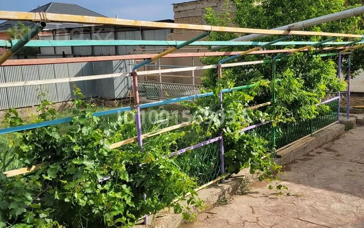 Жеке үй · 5 бөлме · 300 м² · 10 сот., Бодаш Уалиева 34 — Возле KFM, бағасы: 250 000 ₸ в  — фото 2