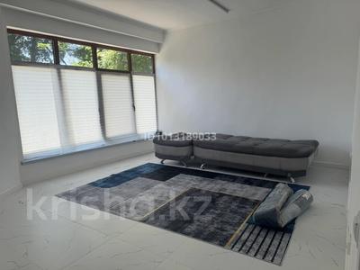 2-комнатная квартира · 65 м² · 1/2 этаж, мкр Коктобе, Казречка 41б — Аль-Фараби -Восточка за 240 000 ₸ в Алматы, Медеуский р-н