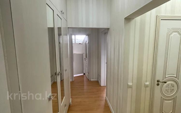 3-комнатная квартира · 70 м² · 8/9 этаж, мкр Алмагуль 16/1 за 57 млн ₸ в Алматы, Бостандыкский р-н — фото 2