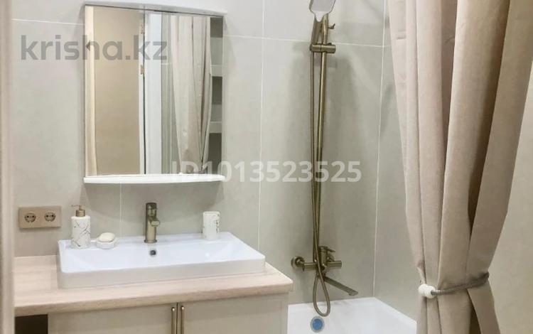 2-комнатная квартира · 44 м² · 2/9 этаж, Туран 67 за 34 млн ₸ в Астане, Нура р-н — фото 2