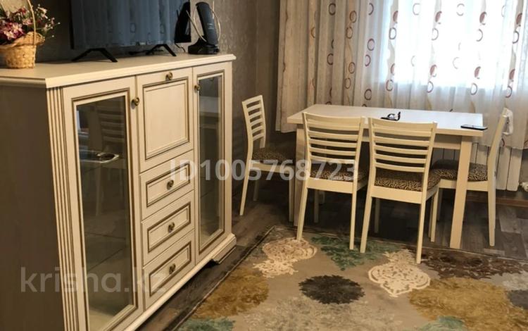 2-бөлмелі пәтер · 67 м² · 5/7 қабат, Назарбаева 233/3 — Памятник маншук маметова, бағасы: 200 000 ₸ в Уральске — фото 2