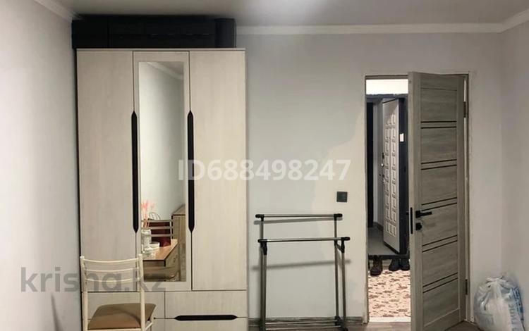 2-комнатная квартира, 47 м², 3/10 этаж помесячно, мкр Аккент, Мкр. Аккент 90