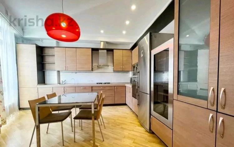 Отдельный дом · 6 комнат · 352 м² · 4 сот., мкр Алмагуль, Тимирязева 42/3 — Аль-Фараби за 1.8 млн ₸ в Алматы, Бостандыкский р-н — фото 2