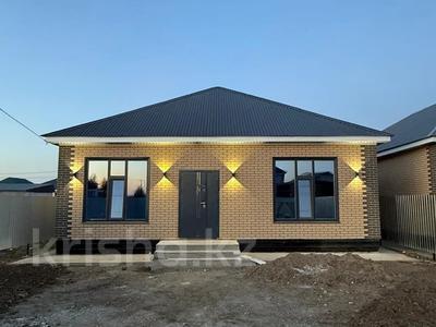 Жеке үй · 4 бөлме · 130 м² · 4 жүзд., Зачаганск пгт ш/а. 1, бағасы: 29.5 млн ₸ в Уральске, мкр. Зачаганск пгт