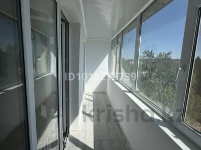 3-бөлмелі пәтер · 65 м² · 5/6 қабат, 2 ш/а. 269 — Рядом с Двд, бағасы: 23 млн ₸ в Актобе, мкр 8