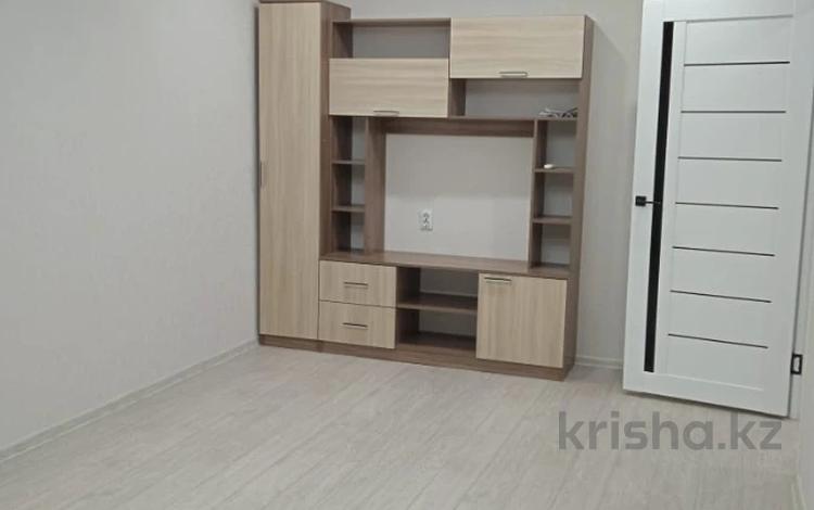 1-комнатная квартира, 35 м², 2/5 этаж, К.Сатпаева 22