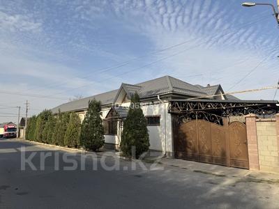 Отдельный дом · 5 комнат · 182 м² · 8 сот., мкр Тассай, Айбын 85 — Ресто-бар "MADERN" за 66.5 млн 〒 в Шымкенте, Каратауский р-н