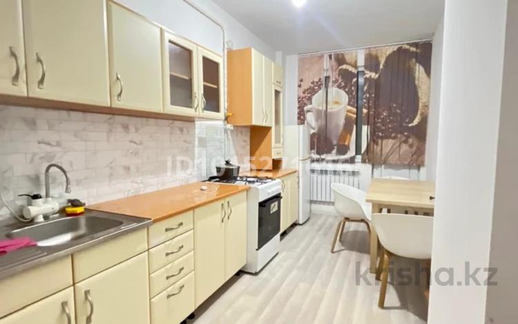 2-комнатная квартира · 69 м² · 5/5 этаж, мкр Улы Дала 69 за 140 000 ₸ в Таразе — фото 2