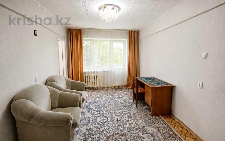 3-бөлмелі пәтер · 50.2 м² · 2/5 қабат, Бурова 27/1, бағасы: 18 млн ₸ в Усть-Каменогорске — фото 5