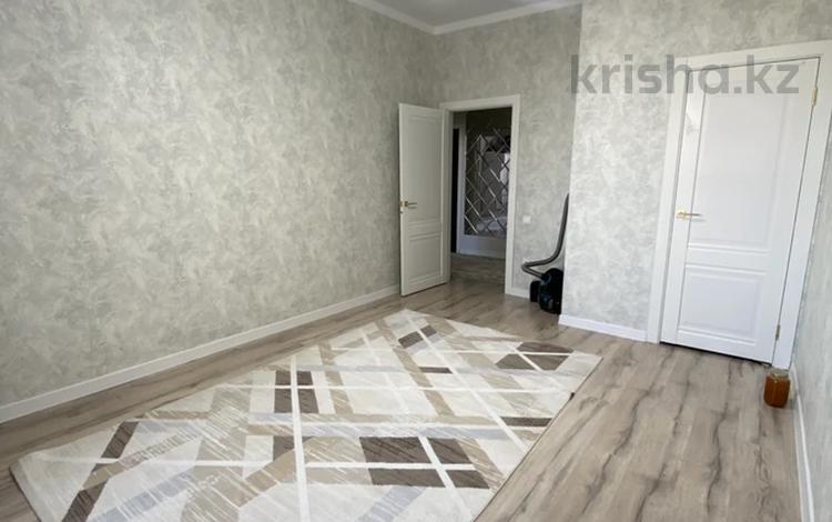 3-комнатная квартира · 93 м² · 9/9 этаж, мкр Жулдыз, Жуманиязова 97 за 41.2 млн ₸ в Уральске — фото 2