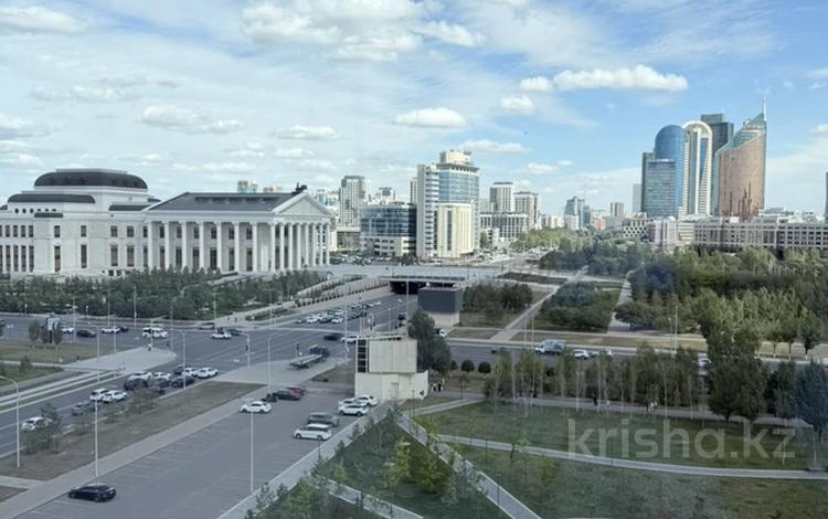 2-бөлмелі пәтер · 74 м² · 8/19 қабат, Туран 37/2, бағасы: 91.9 млн ₸ в Астане, Нура р-н — фото 2