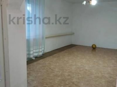 Отдельный дом · 3 комнаты · 87 м² · 8 сот., Спартака 39 за 23.8 млн ₸ в Костанае