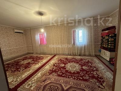 Отдельный дом • 4 комнаты • 130 м² • 10 сот., Қызыл төбе 2 1516 за 18 млн 〒 в Кызылтобе 2