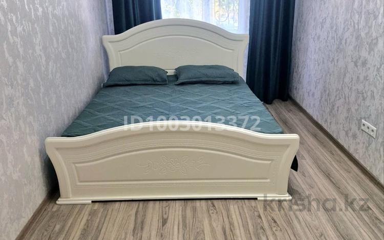 1-бөлмелі пәтер · 40 м² · 1/5 қабат, Доспанова 59 — Юбилейная. пр-кт Назарбаева. ЖД Вокзал, бағасы: 12 000 ₸ в Уральске — фото 2
