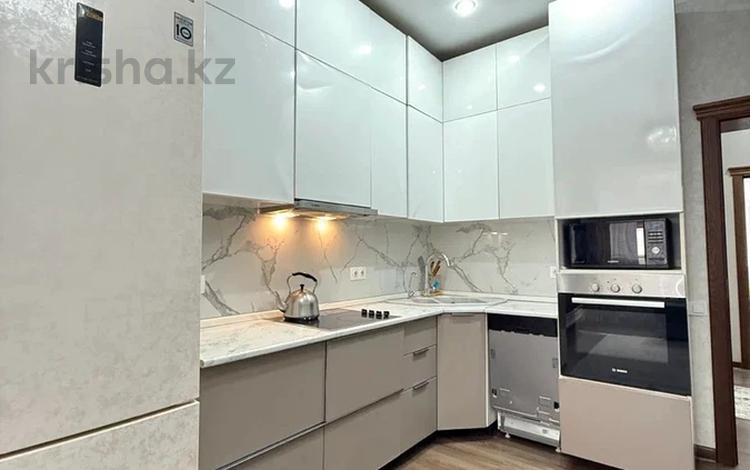 3-комнатная квартира · 61.2 м² · 2/10 этаж, Тауелсыздык 33/1 — Бауыржан Момышулы за 41.6 млн ₸ в Астане, Алматы р-н — фото 13