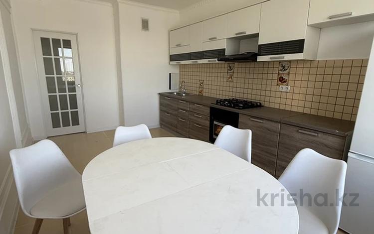 4-комнатная квартира · 117 м² · 6/9 этаж, мкр Сары Арка, Жарбосынова 71 за 42 млн ₸ в Атырау — фото 2