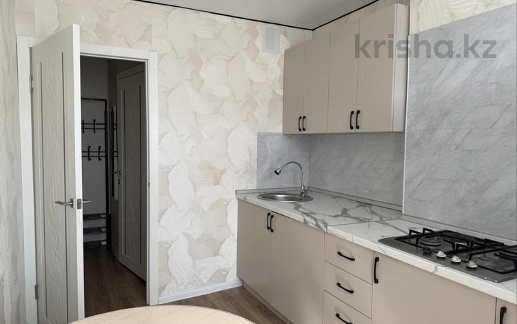 2-бөлмелі пәтер · 44 м² · 4/5 қабат, Молдагуловой 12, бағасы: 13.8 млн 〒 в Актобе — фото 2