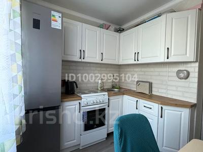 3-комнатная квартира · 60 м² · 4/5 этаж, Бухар Жырау 23 за 22.8 млн ₸ в Павлодаре