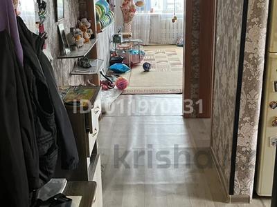 3-комнатная квартира · 52 м² · 5/5 этаж, 3-й мкр. 8 за 9 млн ₸ в Лисаковске