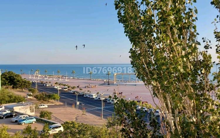 3-бөлмелі пәтер · 70 м² · 4/5 қабат, 15-ш/а. 37, бағасы: 15 000 ₸ в Актау, 15-й мкр — фото 18