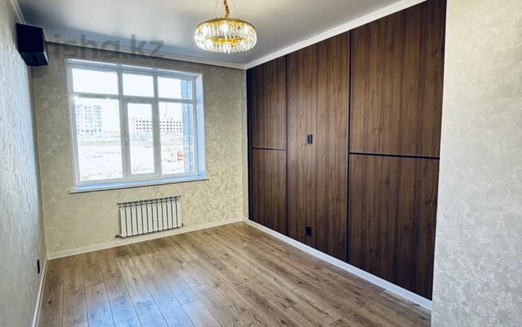 2-бөлмелі пәтер · 38.7 м² · 2/5 қабат, мкр Юго-Восток, Муканова 83, бағасы: 22.5 млн ₸ в Караганде, Казыбек би р-н — фото 2