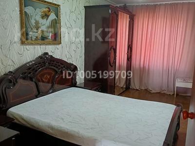 2-бөлмелі пәтер · 42 м² · 3/4 қабат, Узбекская 9 — Ауэзова, бағасы: 180 000 ₸ в Семее