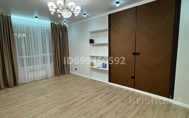2-комнатная квартира · 77 м² · 8/12 этаж, мкр Нуртас, Микрорайон Нурсат 3 141 за 45 млн ₸ в Шымкенте, Каратауский р-н — фото 19