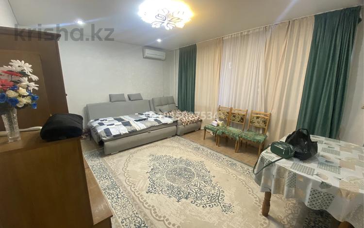 3-комнатная квартира · 67 м² · 1/3 этаж, Алексеенко за 8.5 млн ₸ в Курчатове — фото 2
