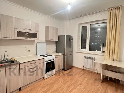 1-комнатная квартира, 45 м², 3/9 этаж помесячно, Жубан Молдагалиева 6/1 — Жагалау за 150 000 〒 в Астане, Есильский р-н