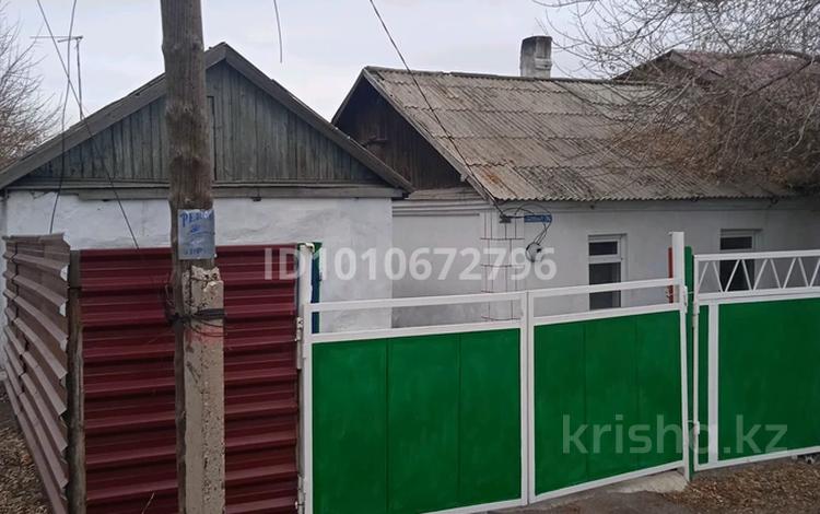 Часть дома · 3 комнаты · 50 м² · 6 сот., мкр Михайловка — Дубовская Западная за 12 млн ₸ в Караганде, Казыбек би р-н — фото 2