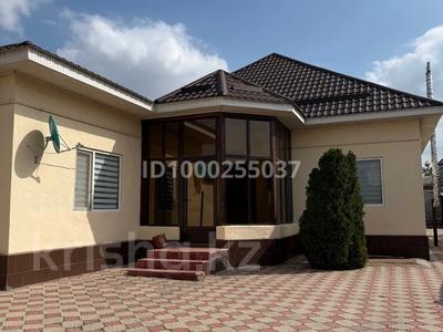 Отдельный дом · 6 комнат · 140 м² · 8 сот., Салкам жангира 4 — Пушкина за 49 млн ₸ в Таразе