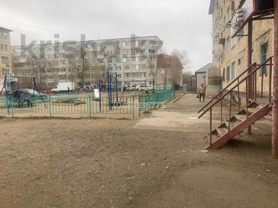 1-комнатная квартира, 18 м², 2/5 этаж, Братьев Жубановых 257 — Сатпаева за 2.5 млн 〒 в Актобе