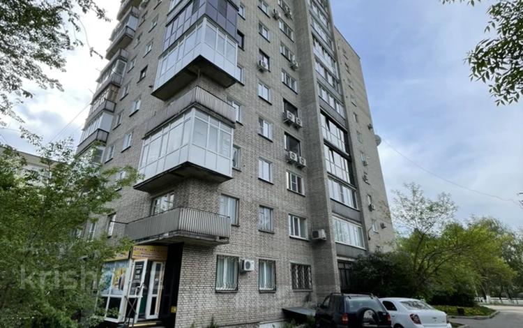 2-комнатная квартира · 42 м² · 2/12 этаж, Славского 26 за 27 млн ₸ в Усть-Каменогорске — фото 26