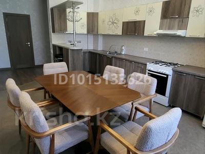 4-комнатная квартира · 120 м² · 2/5 этаж, мкр Аулие-Ата, Айтеке би 12 — Айтеке би - Айтиева - желтоксан за 500 000 ₸ в Таразе
