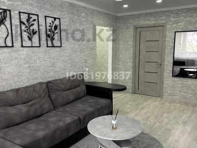 2-комнатная квартира · 43 м² · 2/5 этаж, Есенберлина 43 за 16 000 ₸ в Жезказгане